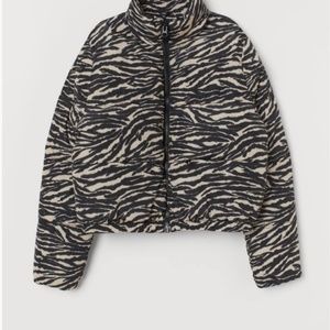 H&M Divided Women's Short Cropped Puffer Jacket Zebra Beige Size Small